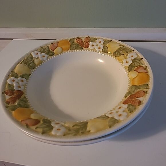 Metlox Set of Two Bowls - Picture 1 of 7